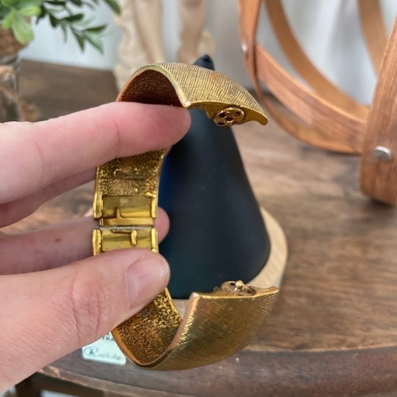 VINTAGE Bracelet, snap closure, gold brass tone - Picture 4 of 4
